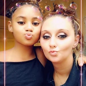 Meet your Posher, Brittney